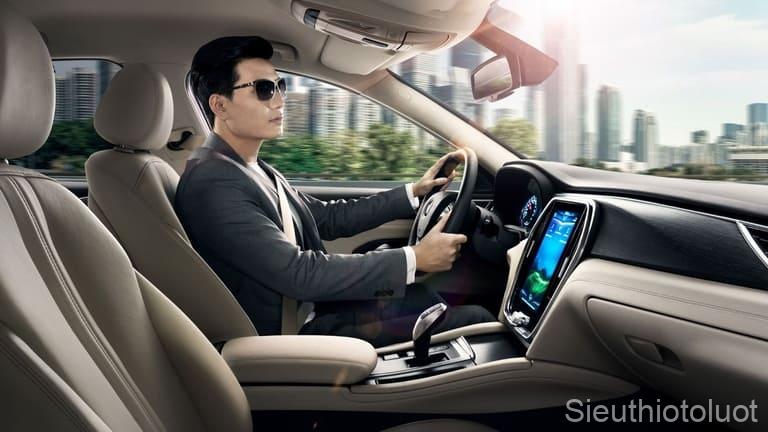 Thực hiện đúng cách đi xe Ô Tô số sàn không bị giật, không chết máy.