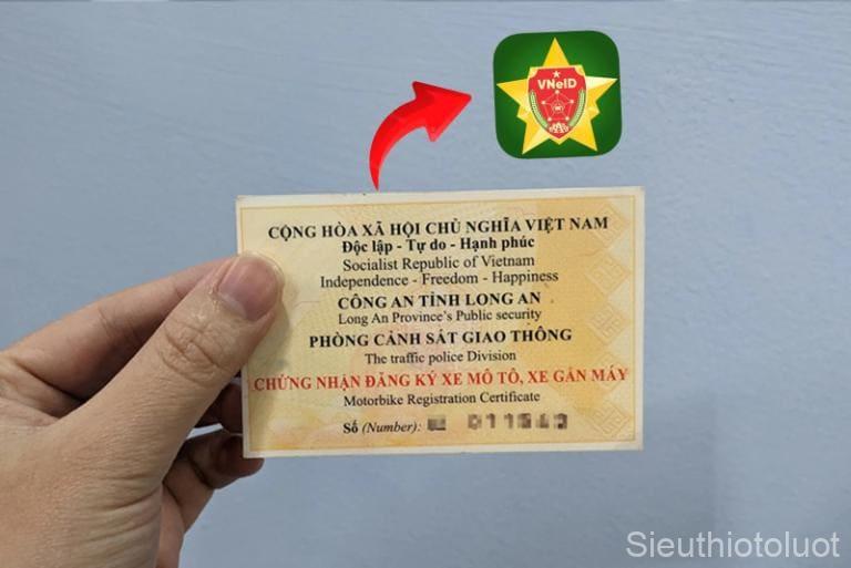 Cách kiểm tra giấy tờ xe ô tô.