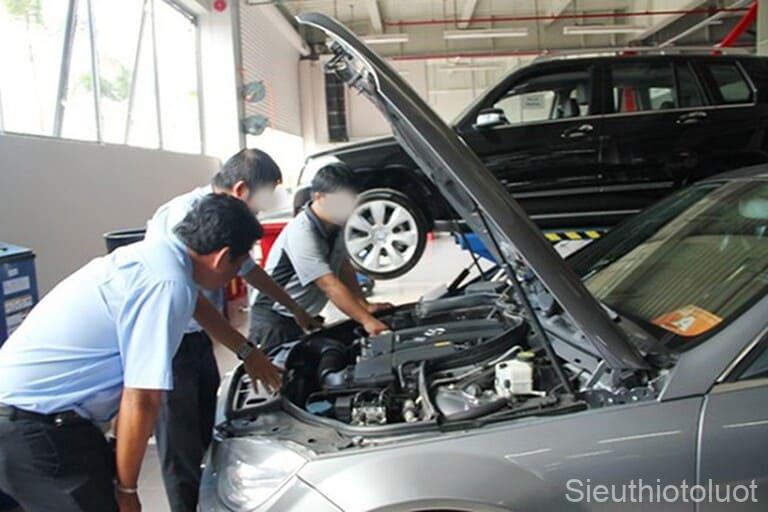 Thực hiện định giá xe ô tô cũ qua các công thức tính đơn giản.