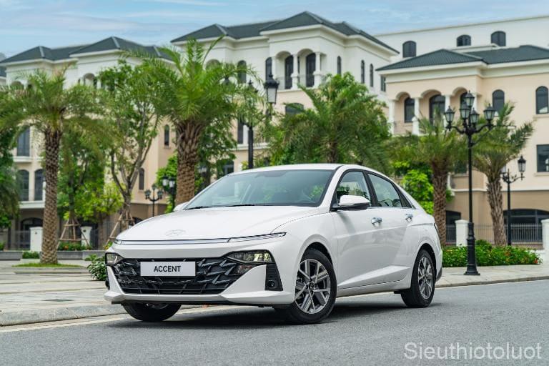 Hyundai Accent nhẹ nhàng, thiết kế bình dân với chất lượng cao cấp hiện đại.