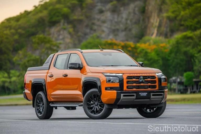Mitsubishi Triton có nhiều ưu điểm trong công nghệ, vận hành tốt trên mọi chặng đường.