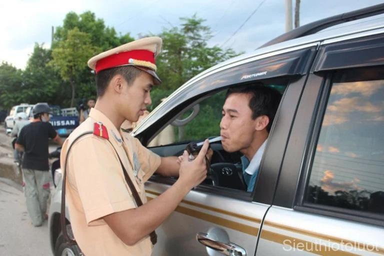 Mức Phạt Nồng Độ Cồn Với Xe Ô Tô.