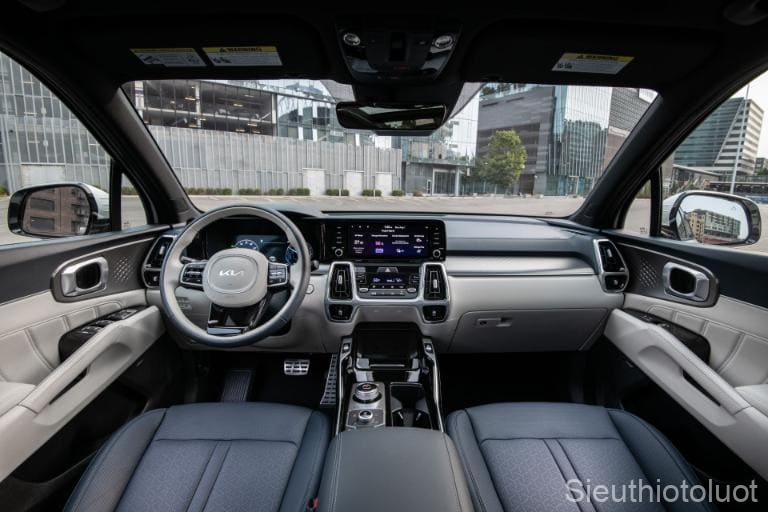 So Sánh Hyundai SantaFe Và Kia Sorento.
