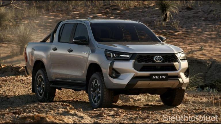 Toyota Hilux 2025 mẫu xe bền bỉ có mức giá tốt nhất trong phân khúc. 