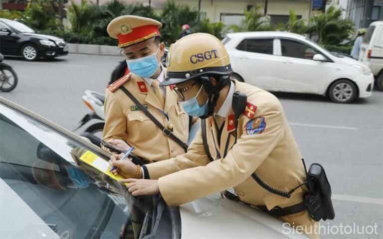 Xe Ô Tô vượt đèn đỏ phạt bao nhiêu?