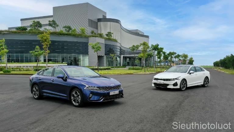 Các dòng xe sedan hạng D.